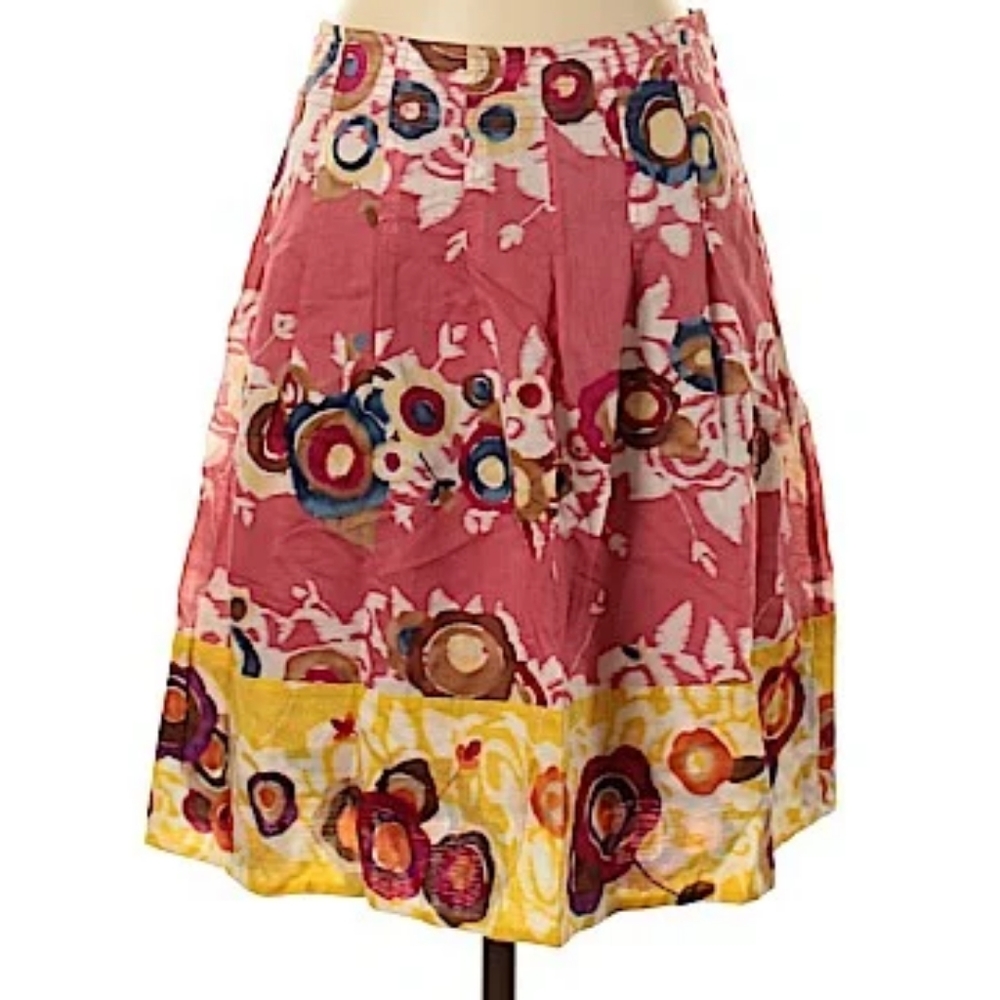 BCBG floral pleats skirt